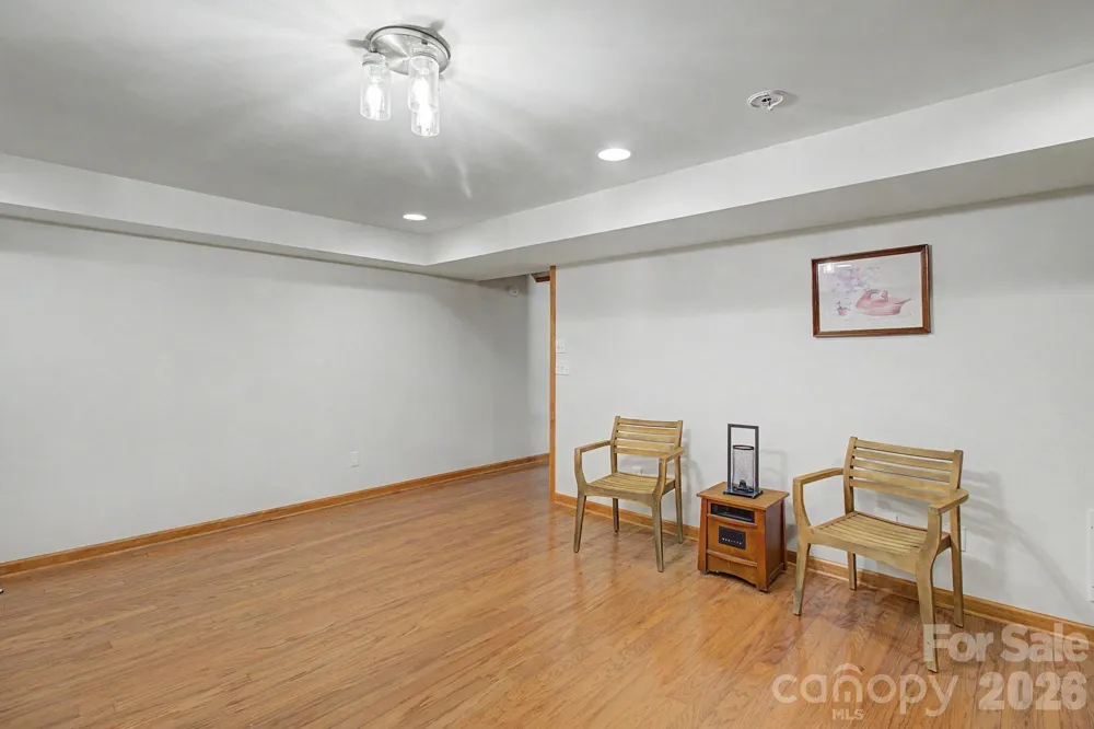 230 Blythewood Drive Hendersonville, NC 28792