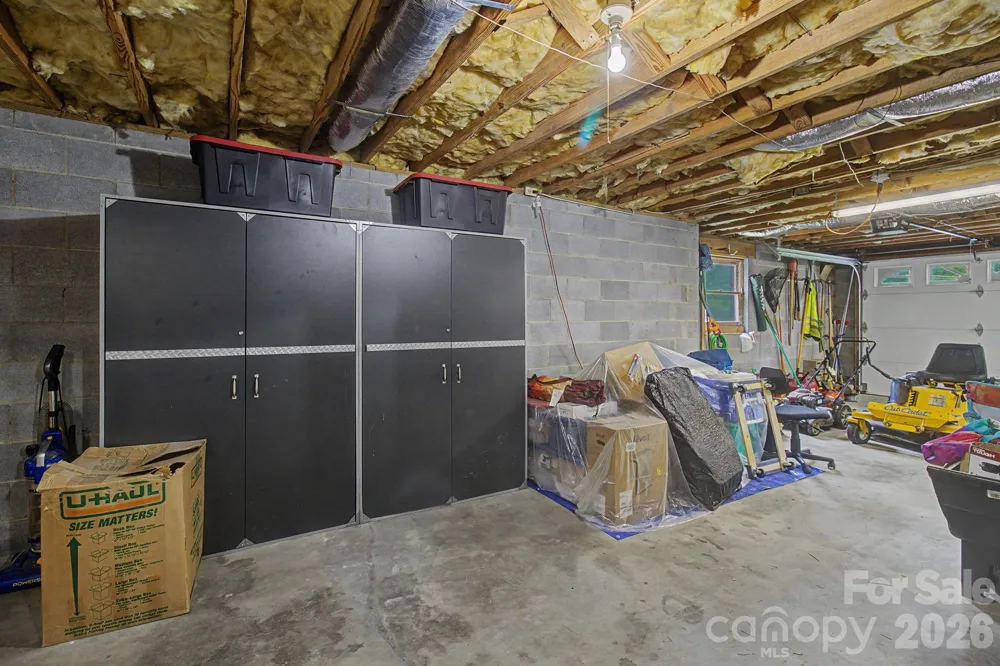 230 Blythewood Drive Hendersonville, NC 28792