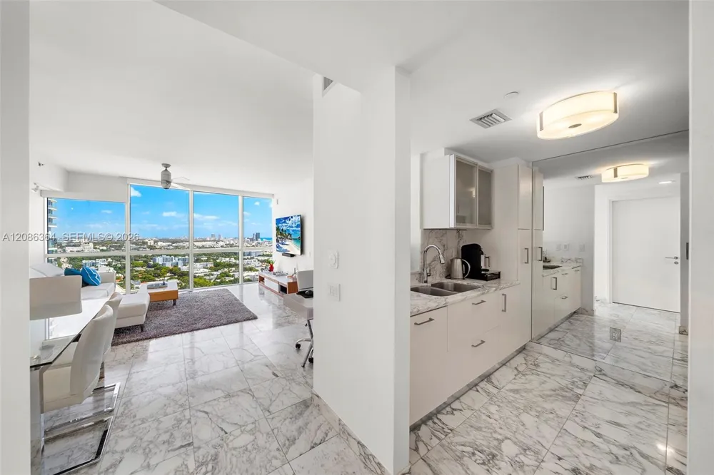 450 Alton Rd #2708 Miami Beach, FL 33139