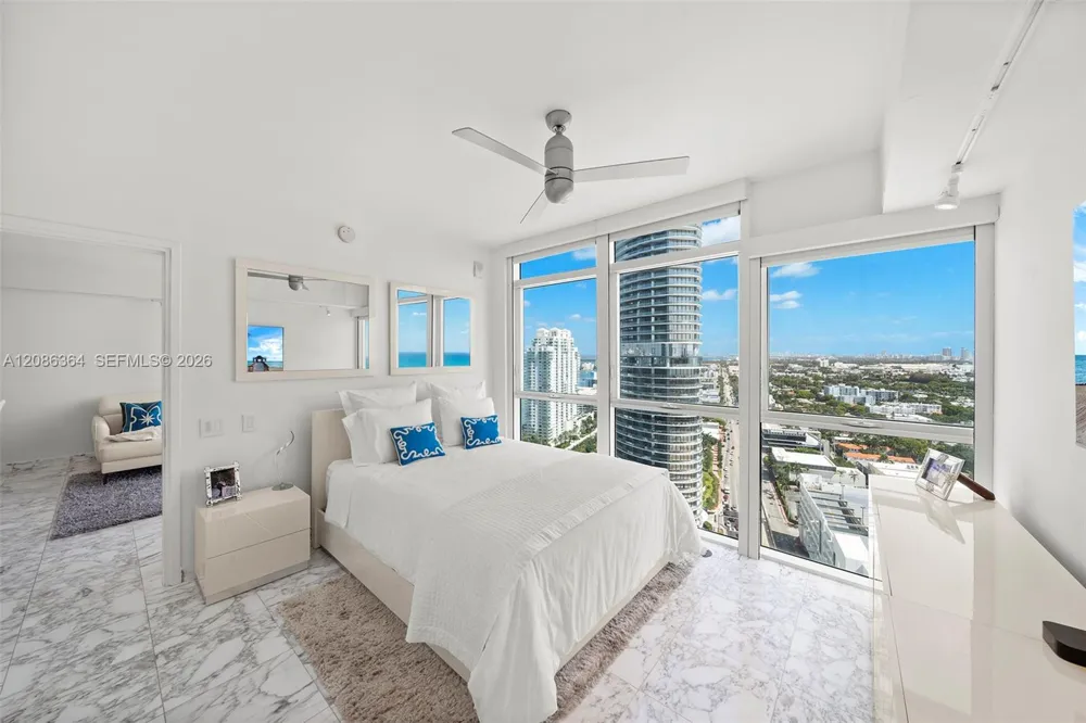 450 Alton Rd #2708 Miami Beach, FL 33139