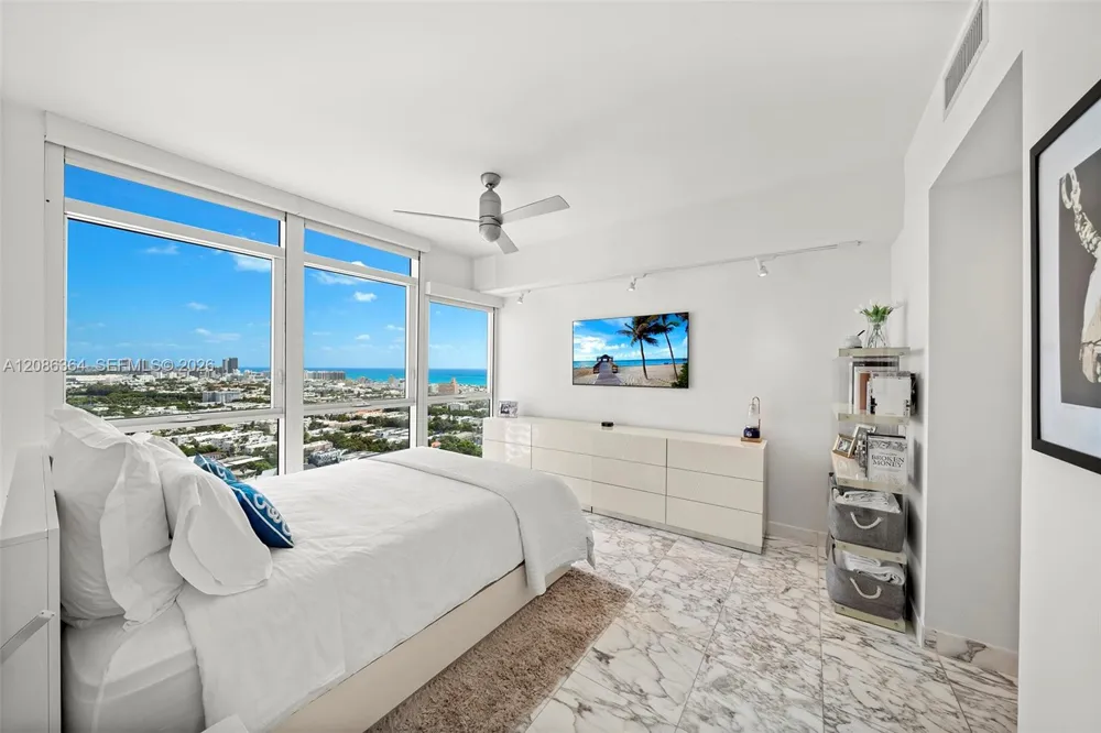 450 Alton Rd #2708 Miami Beach, FL 33139