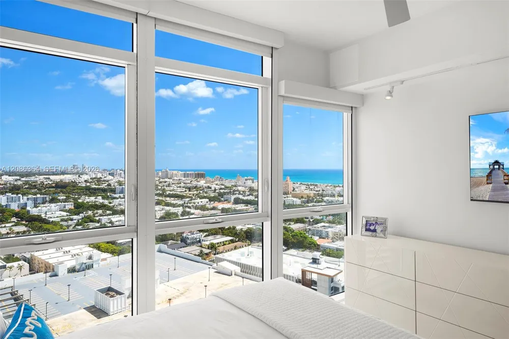 450 Alton Rd #2708 Miami Beach, FL 33139