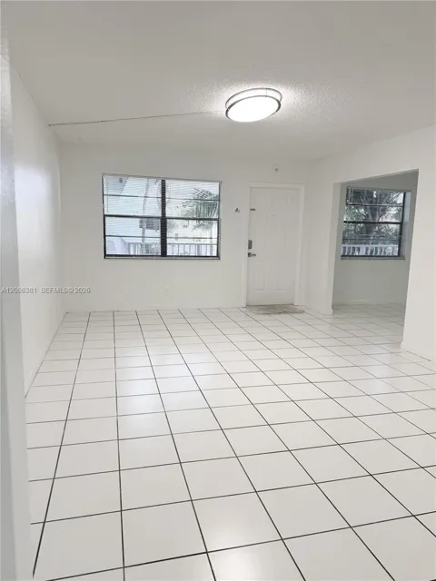 500 NE 2nd St #223