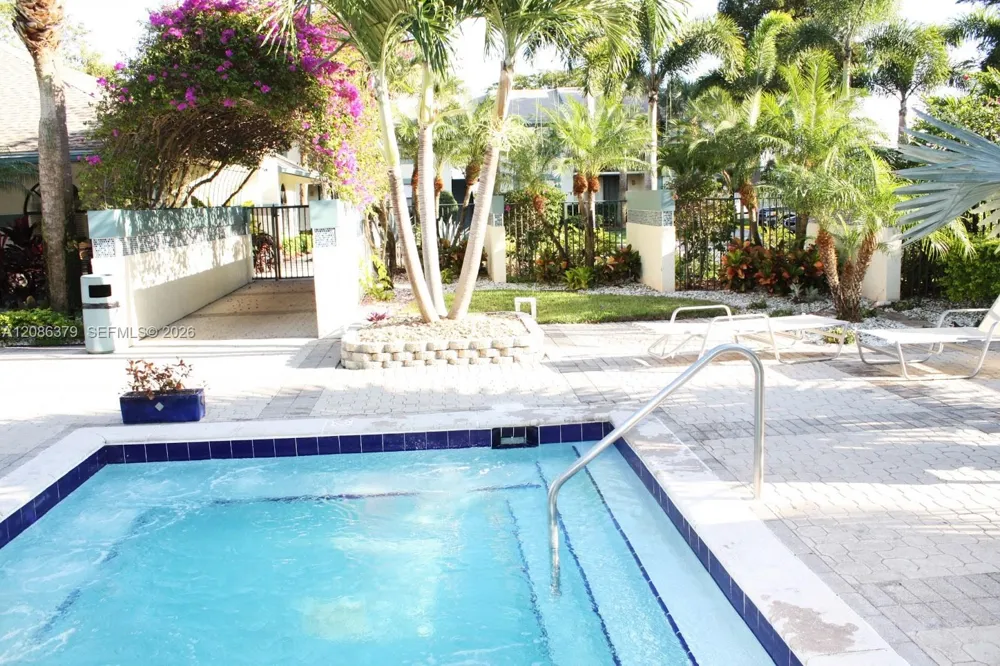 706 Executive Center Dr #34 West Palm Beach, FL 33401