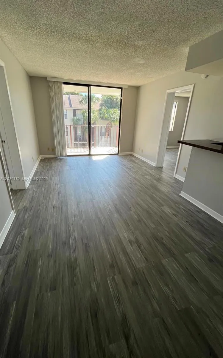 706 Executive Center Dr #34 West Palm Beach, FL 33401