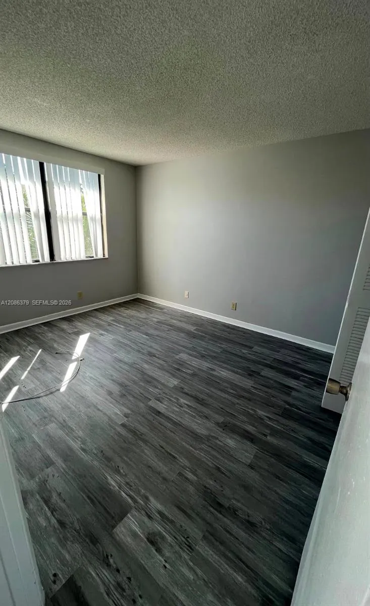 706 Executive Center Dr #34 West Palm Beach, FL 33401