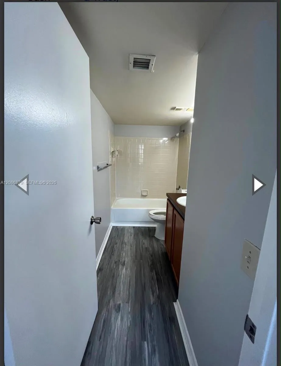706 Executive Center Dr #34 West Palm Beach, FL 33401