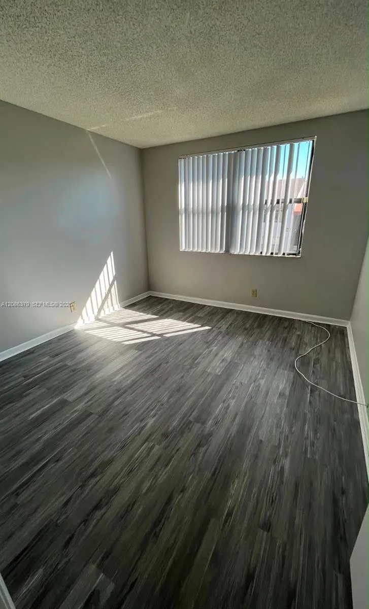 706 Executive Center Dr #34 West Palm Beach, FL 33401