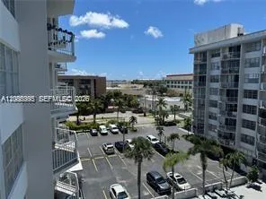 16740 NE 9th Ave #702 North Miami Beach, FL 33162