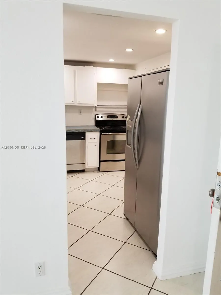 16740 NE 9th Ave #702 North Miami Beach, FL 33162