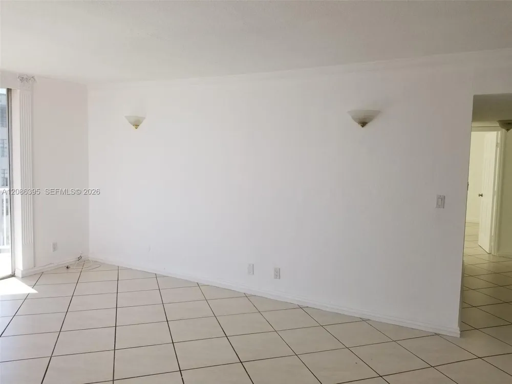 16740 NE 9th Ave #702 North Miami Beach, FL 33162