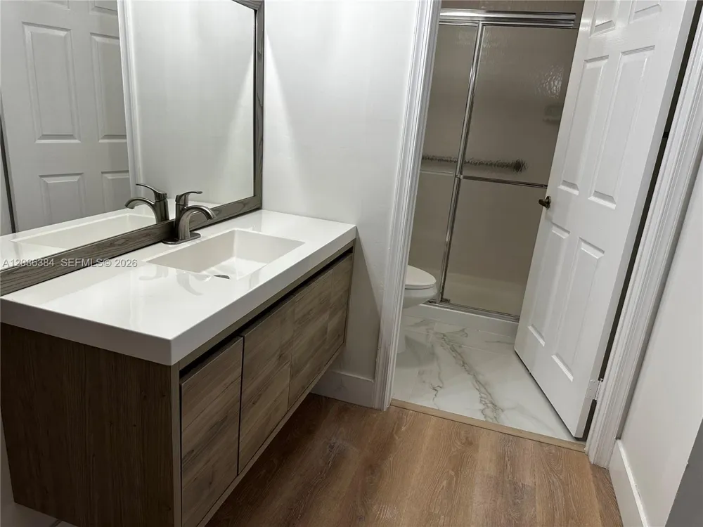 2560 NW 103rd Ave #402 Sunrise, FL 33322