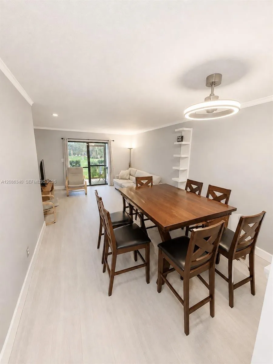 15705 W Waterside Cir #103 Sunrise, FL 33326