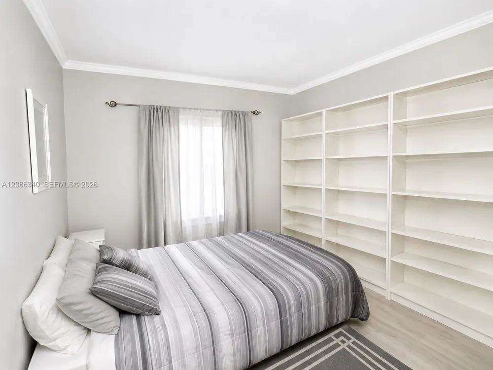 15705 W Waterside Cir #103 Sunrise, FL 33326