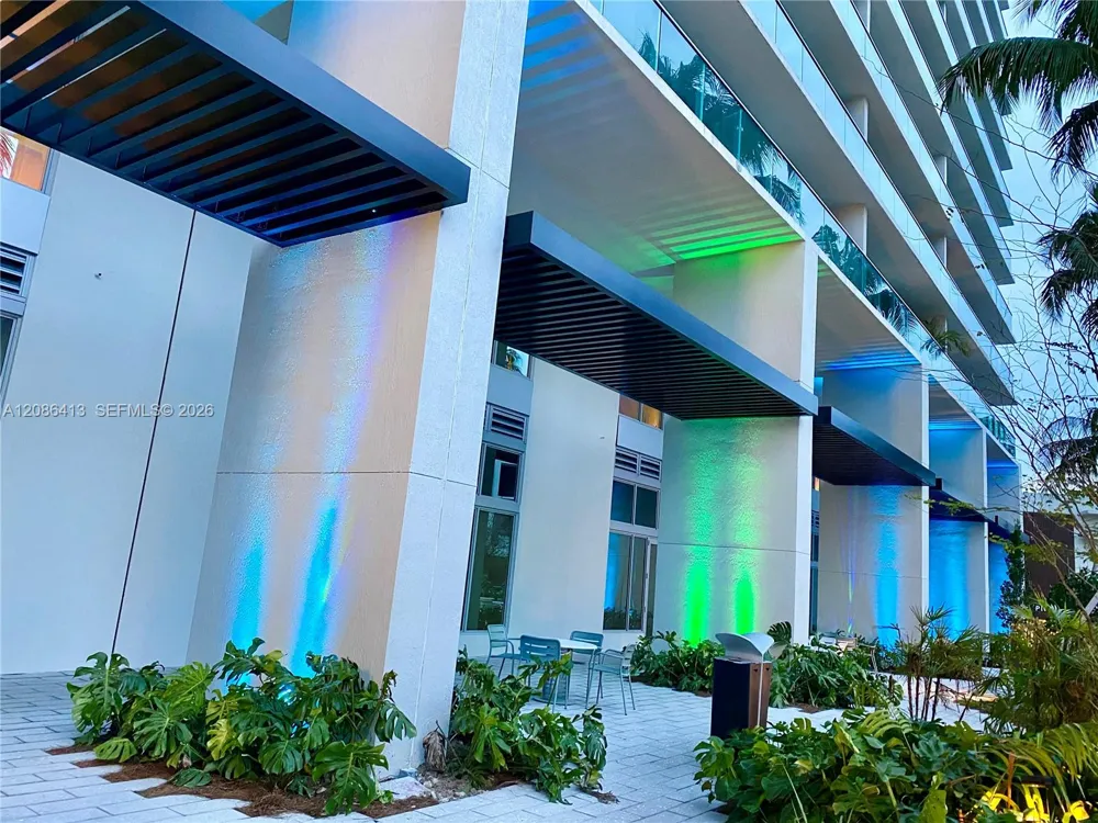 1500 Bay Rd #1236S Miami Beach, FL 33139