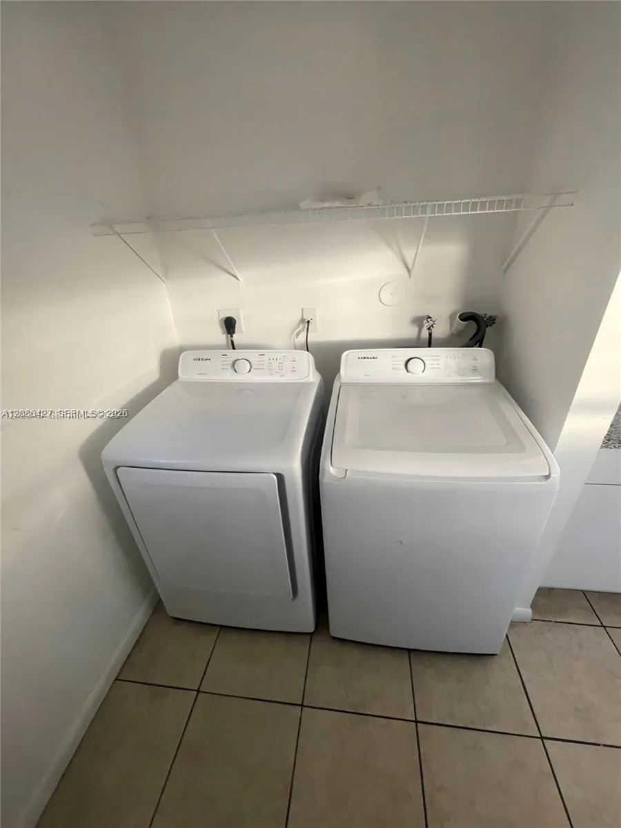 2150 NW 65th St #2150 Miami, FL 33147