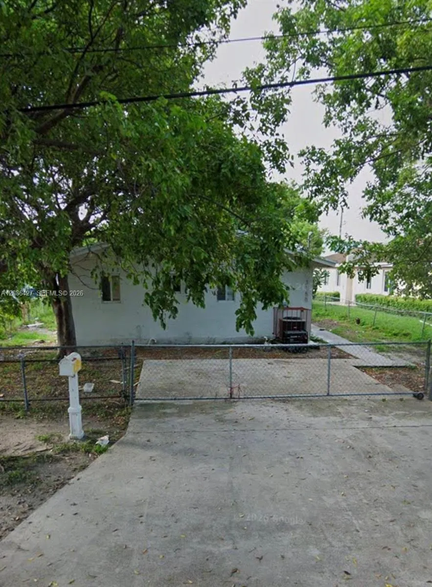 2150 NW 65th St #2150 Miami, FL 33147