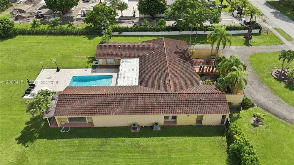 9805 SW 64th St Miami, FL 33173