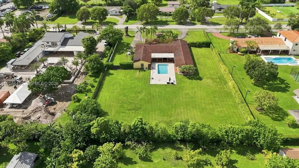9805 SW 64th St Miami, FL 33173