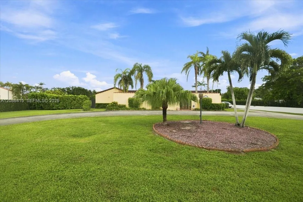 9805 SW 64th St Miami, FL 33173