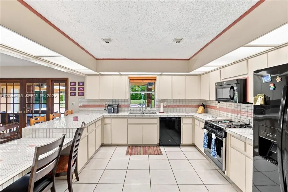 9805 SW 64th St Miami, FL 33173