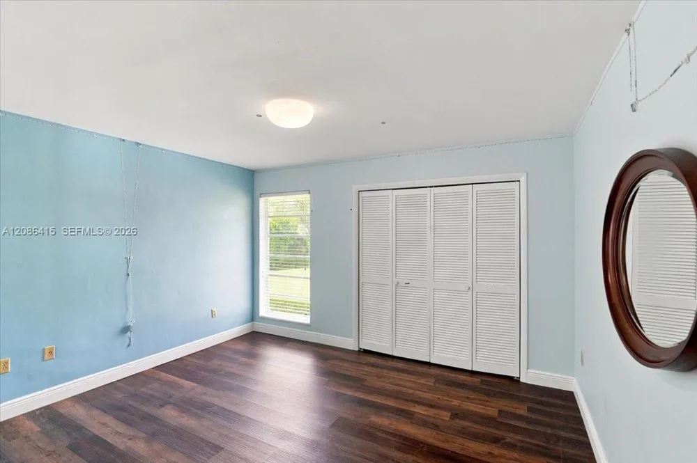 9805 SW 64th St Miami, FL 33173