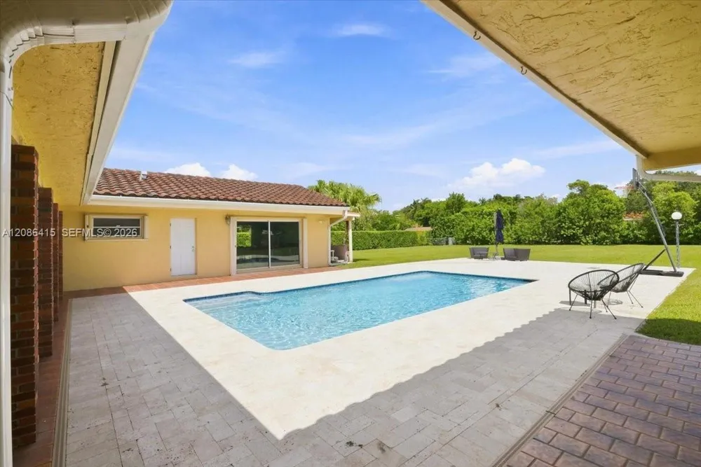 9805 SW 64th St Miami, FL 33173