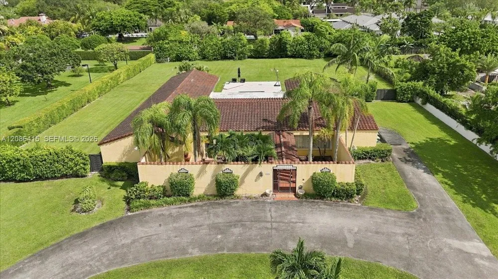 9805 SW 64th St Miami, FL 33173