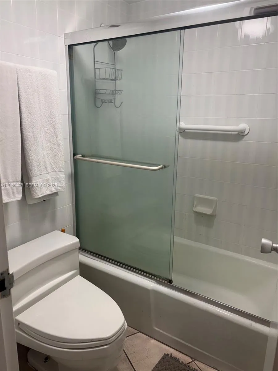 100 Lincoln Rd #1545 Miami Beach, FL 33139