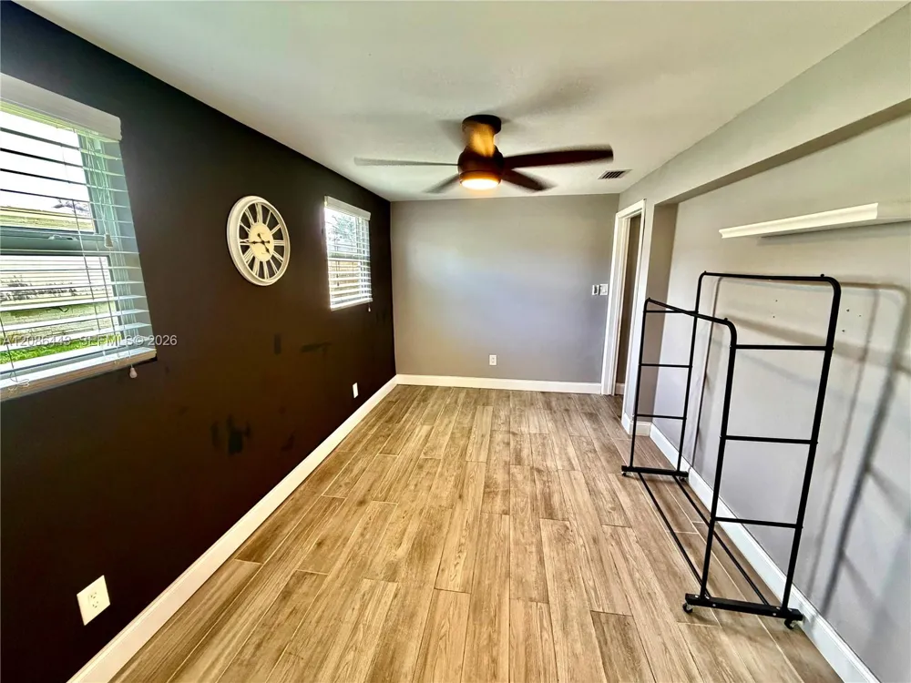 2702 NW 53rd St #1 Tamarac, FL 33309