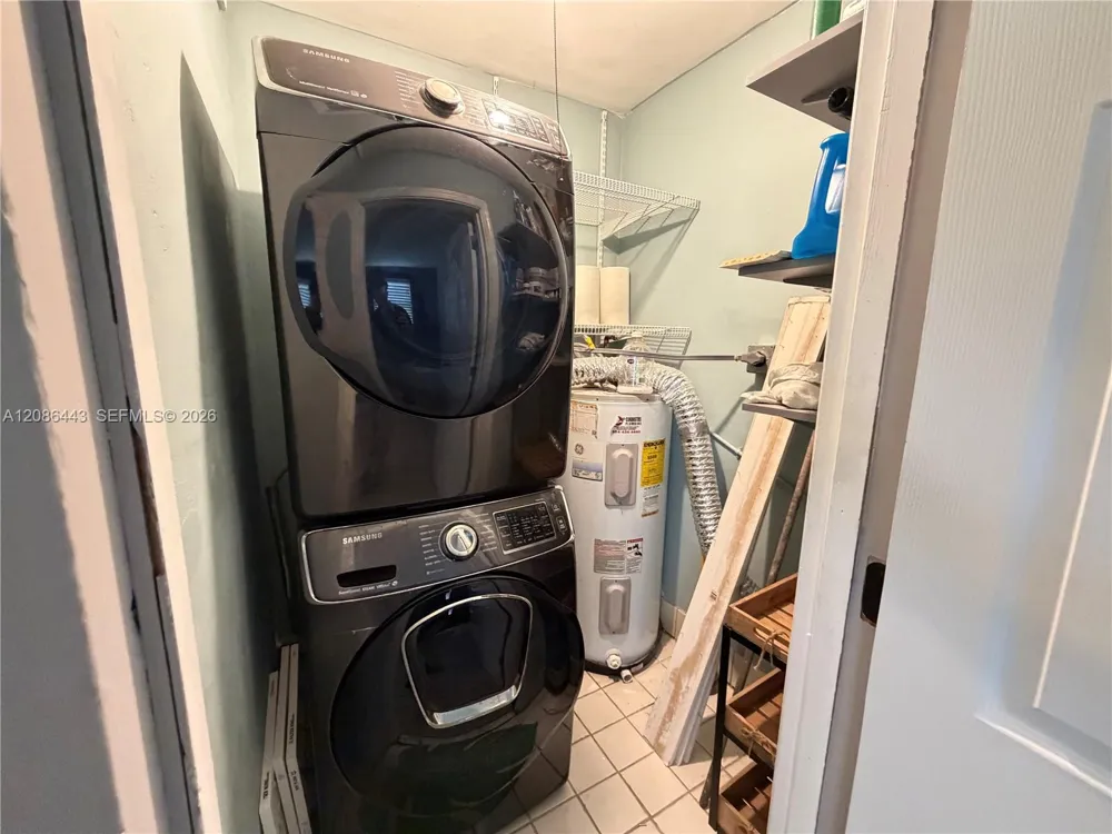 2702 NW 53rd St #1 Tamarac, FL 33309