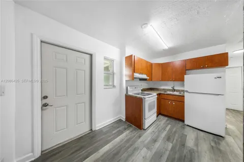 6224 Miramar Pkwy #10