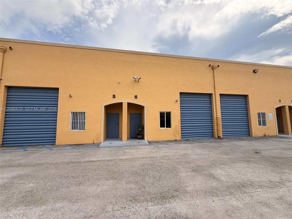8060 W 23rd Ave #6 Hialeah, FL 33016