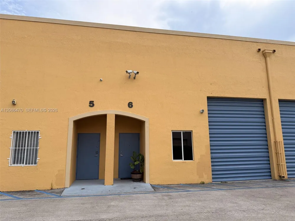 8060 W 23rd Ave #6 Hialeah, FL 33016