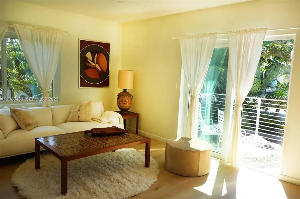 2904 Ocean Blvd #1-4 Fort Lauderdale, FL 33308