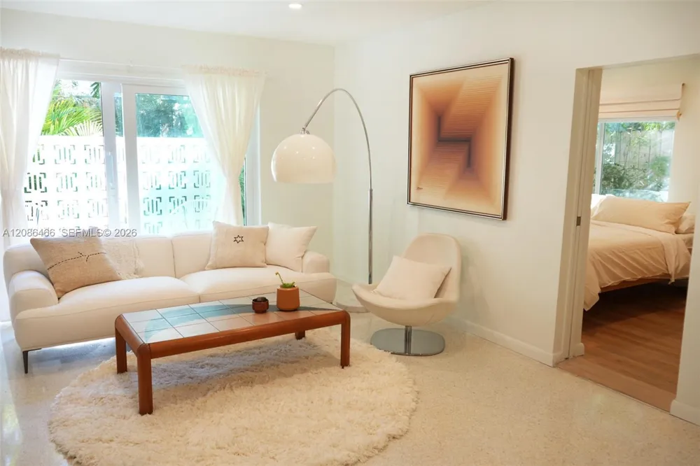 2904 Ocean Blvd #1-4 Fort Lauderdale, FL 33308