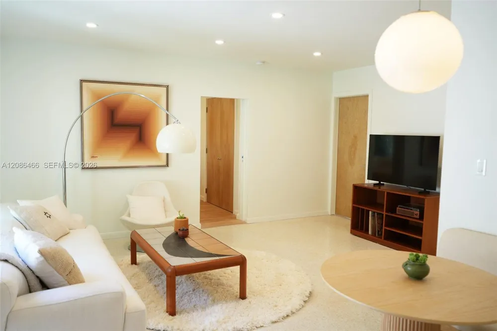 2904 Ocean Blvd #1-4 Fort Lauderdale, FL 33308