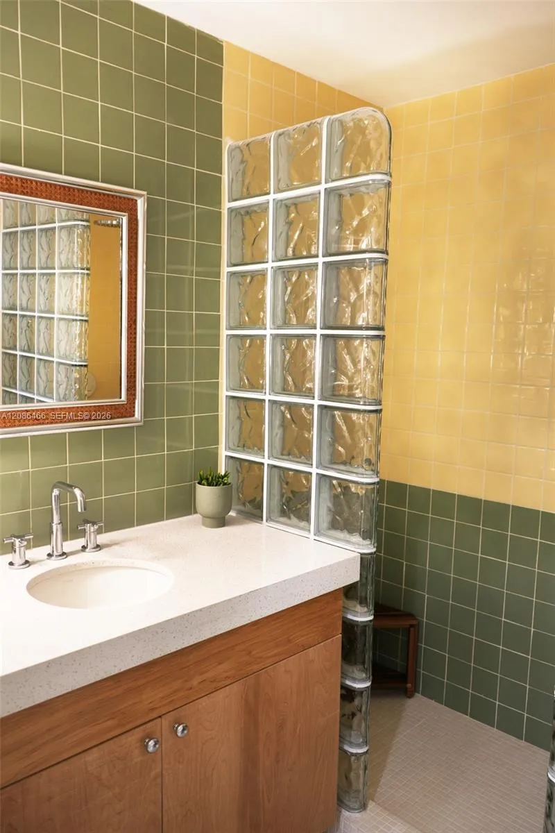 2904 Ocean Blvd #1-4 Fort Lauderdale, FL 33308