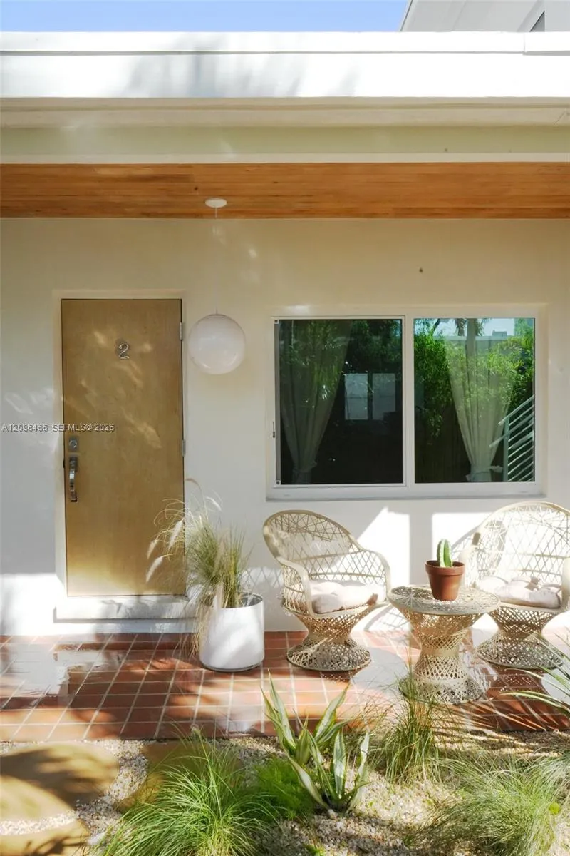 2904 Ocean Blvd #1-4 Fort Lauderdale, FL 33308