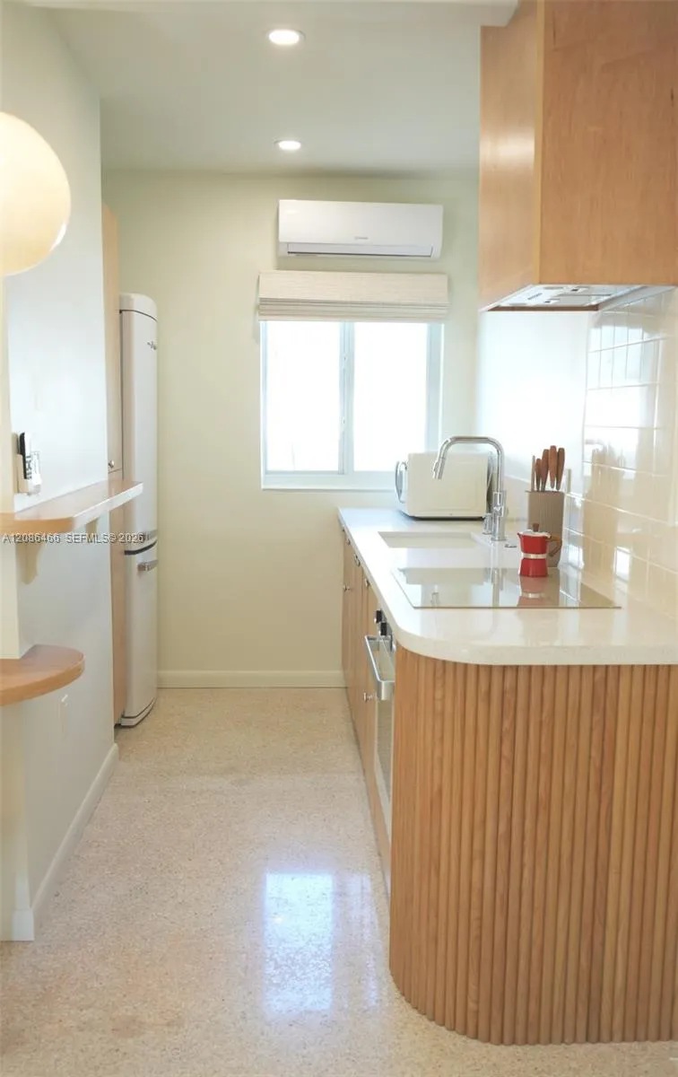2904 Ocean Blvd #1-4 Fort Lauderdale, FL 33308