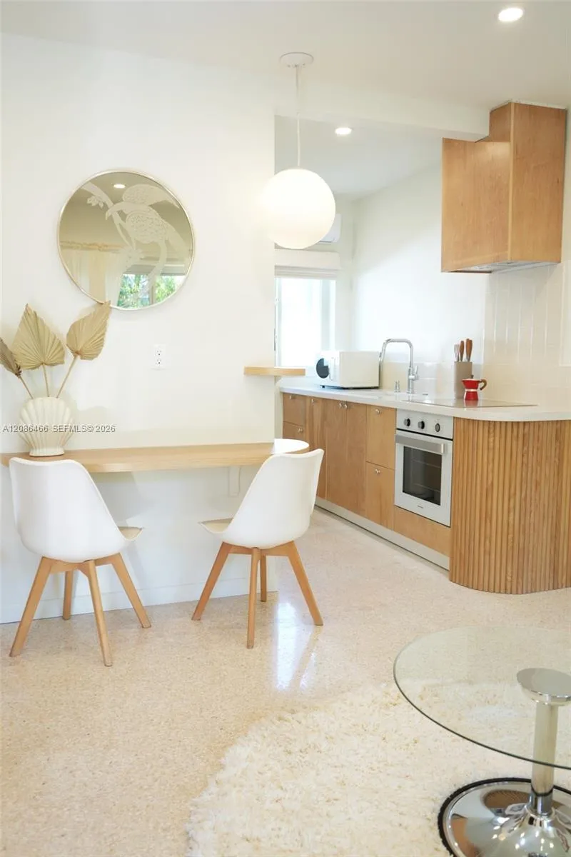 2904 Ocean Blvd #1-4 Fort Lauderdale, FL 33308