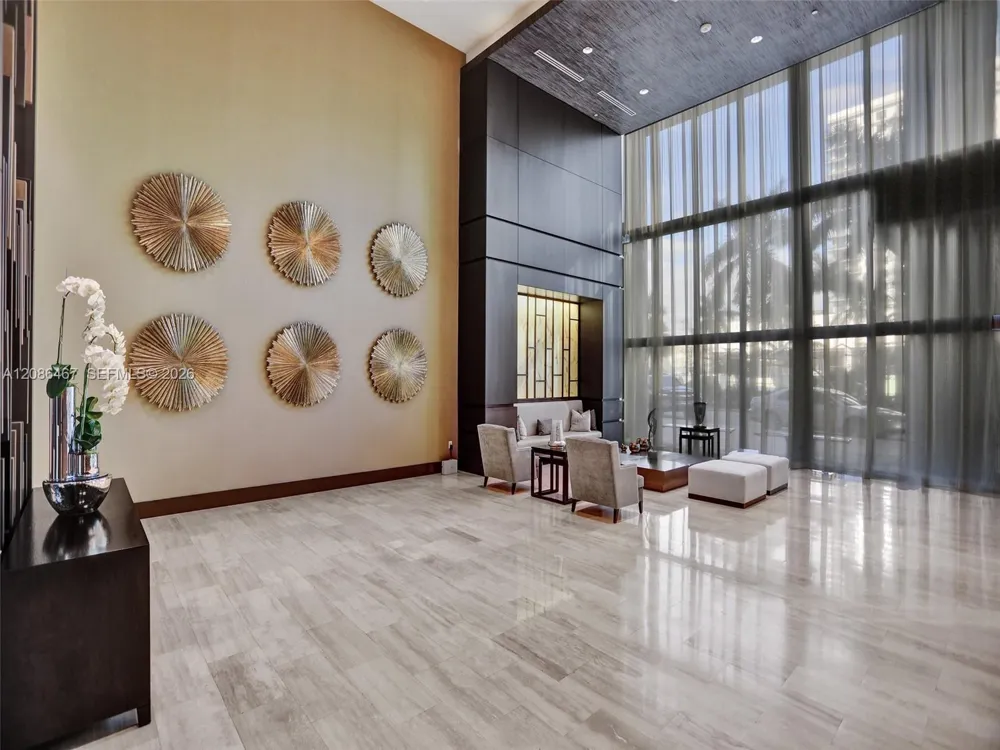 5252 NW 85th Ave #401 Doral, FL 33166