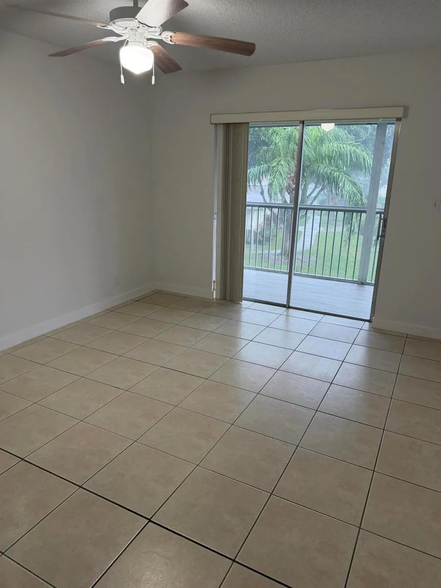 700 VILLAGE GREEN COURT #314 Palm Springs, FL 33461