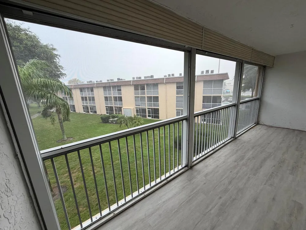 700 VILLAGE GREEN COURT #314 Palm Springs, FL 33461