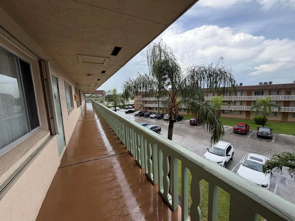 700 VILLAGE GREEN COURT #314 Palm Springs, FL 33461
