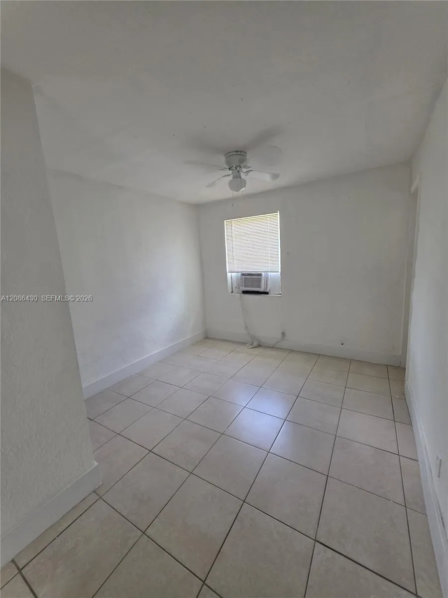 5731 Flagler St #3 Hollywood, FL 33023
