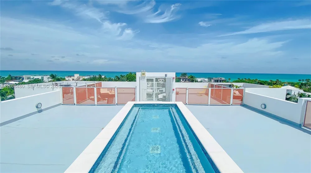 7744 Collins Ave #19 Miami Beach, FL 33141