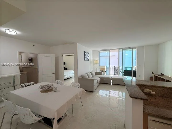 17555 Atlantic Blvd #1103 Sunny Isles Beach, FL 33160