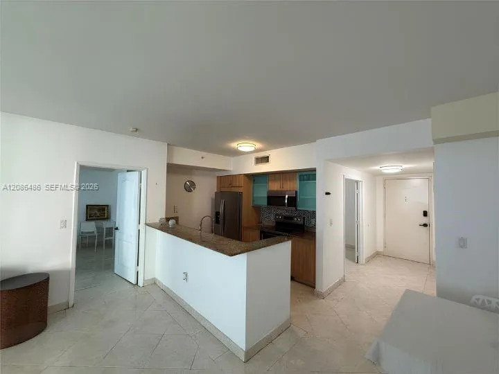 17555 Atlantic Blvd #1103 Sunny Isles Beach, FL 33160
