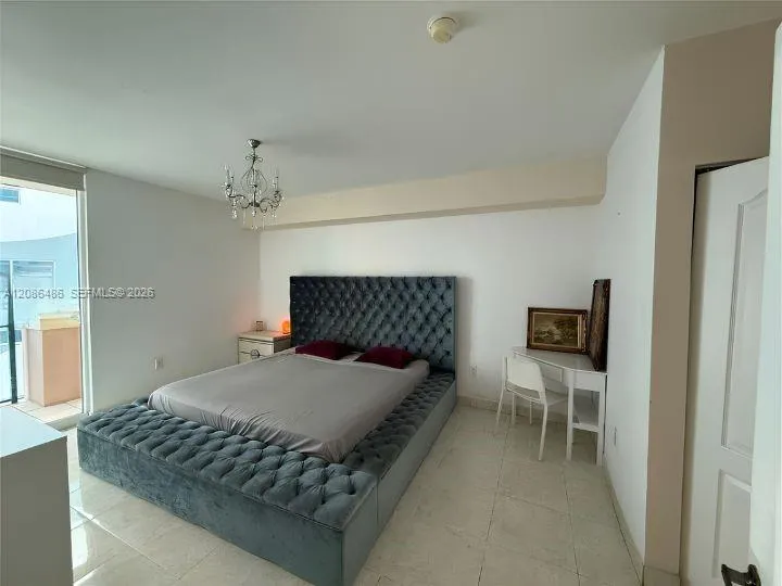 17555 Atlantic Blvd #1103 Sunny Isles Beach, FL 33160